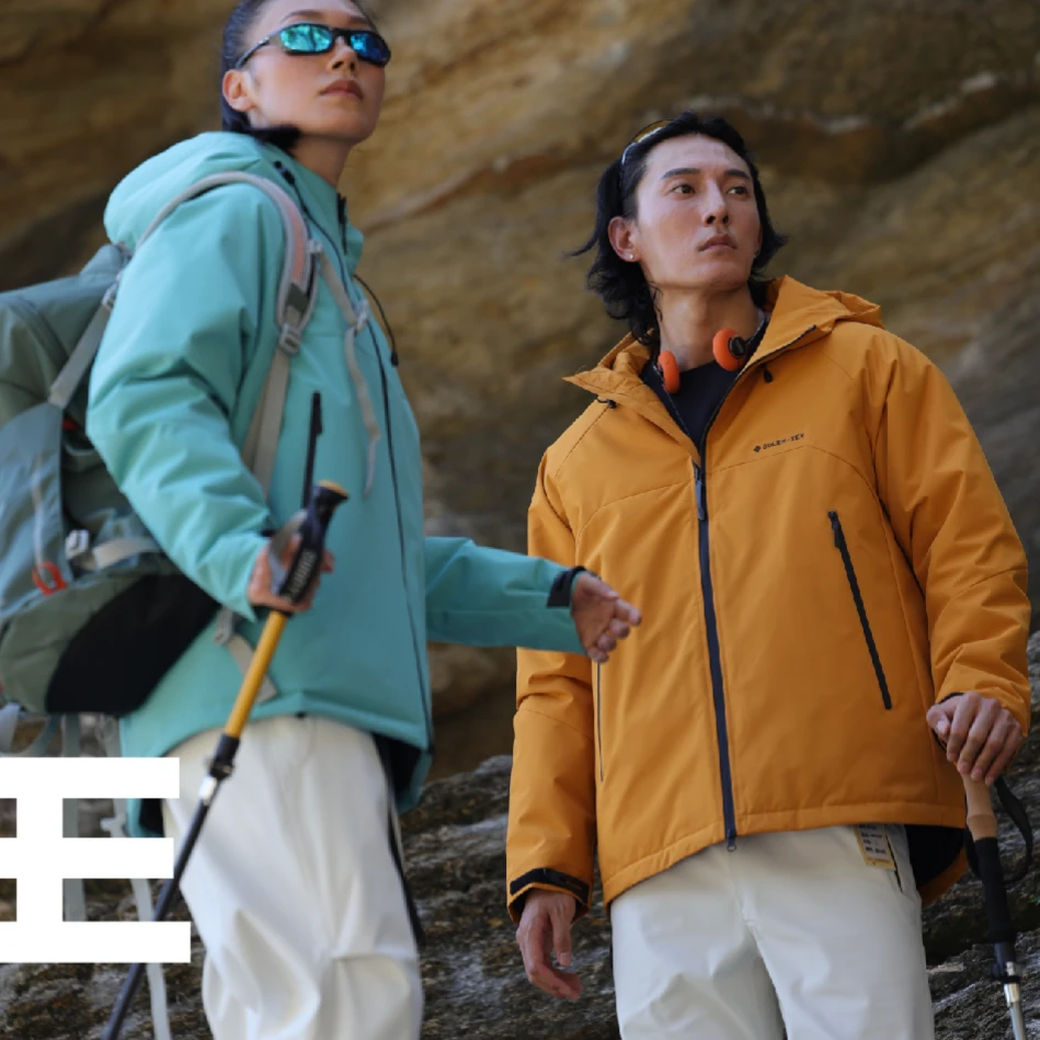 情侣款羽绒服冲锋衣099