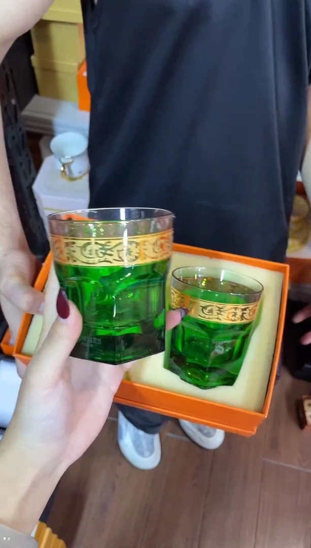 杯鸿辉家品牌瓷器，京东包邮！