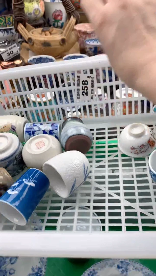 瓷片雪****y258号九姑娘工艺品瓷器