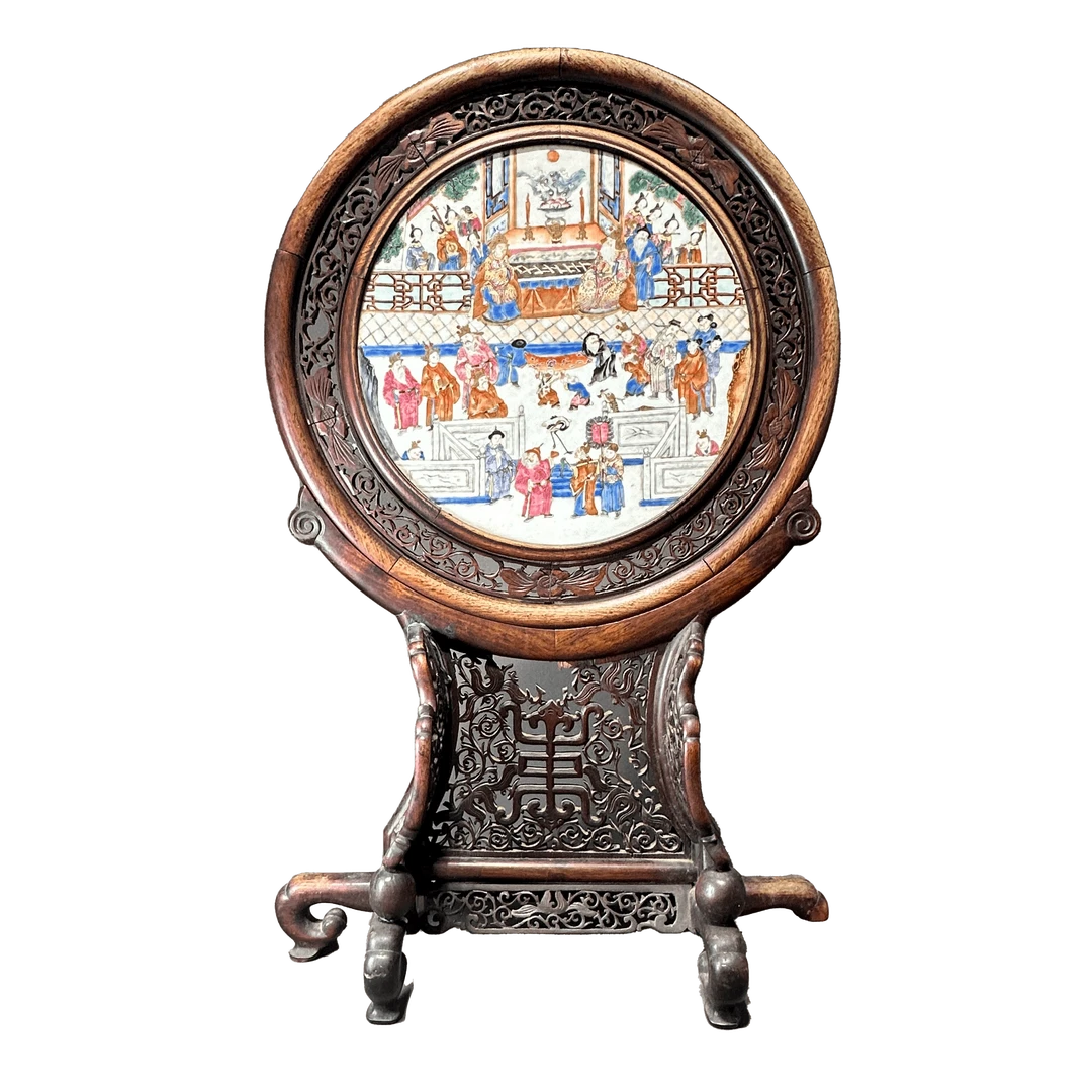 lot1926粉彩人物故事纹瓷板改屏风古董拍卖