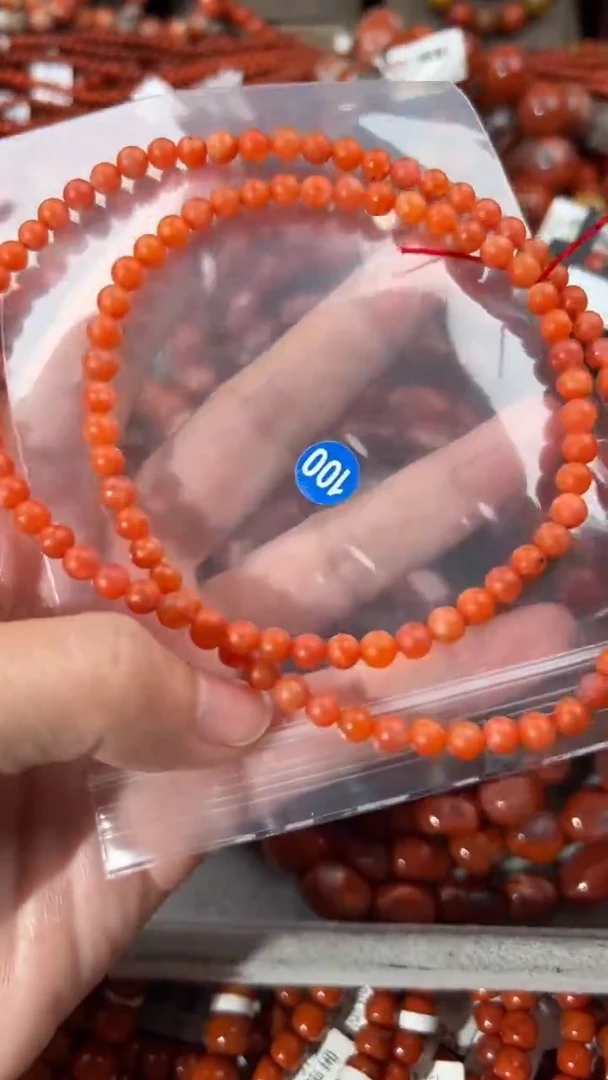 南红玛瑙手串未镶嵌5+