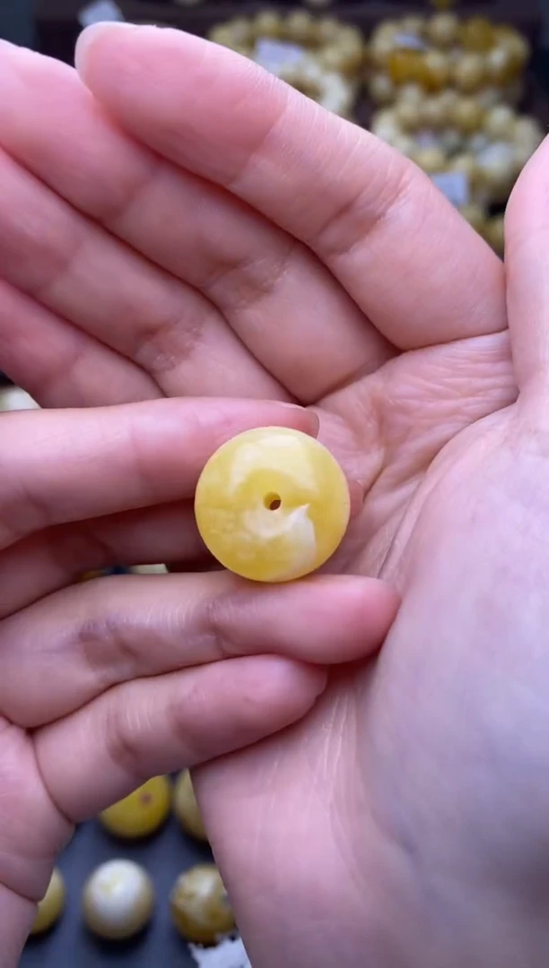 【闪购商品】琥珀裸石未镶嵌大小姐珠宝严选74