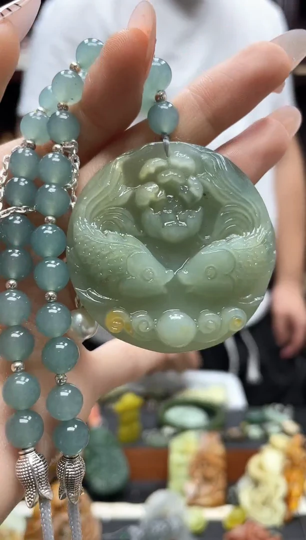 未镶嵌岫玉吊坠·