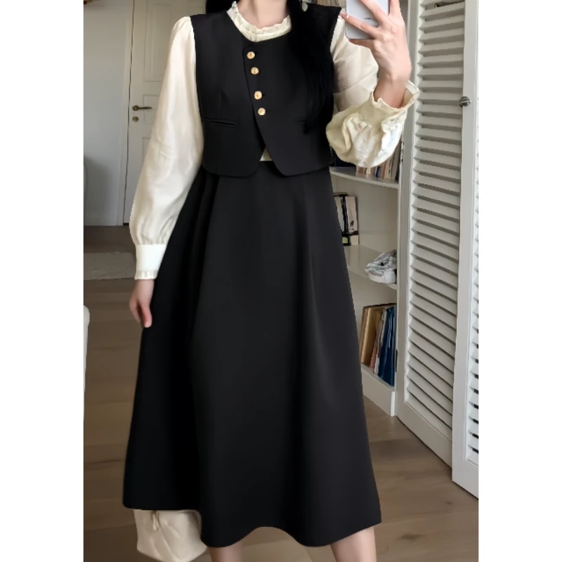 大码假两件连衣裙女初秋拼接气质胖mm时尚通勤设计感穿搭中长裙子