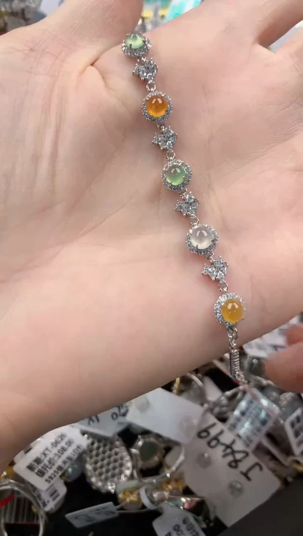 银S925镶嵌戒指翡翠666    1