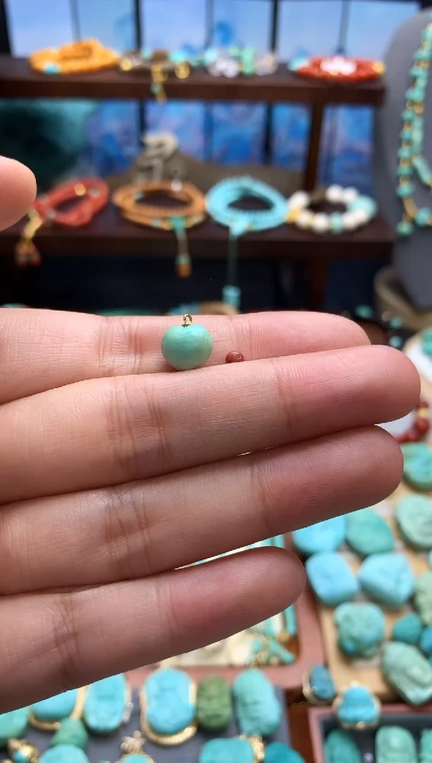 未镶嵌南红玛瑙挂件爱心