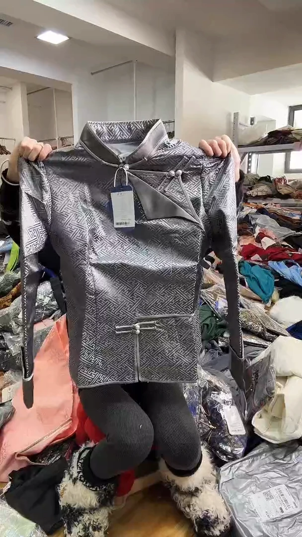 XL码     110-120斤