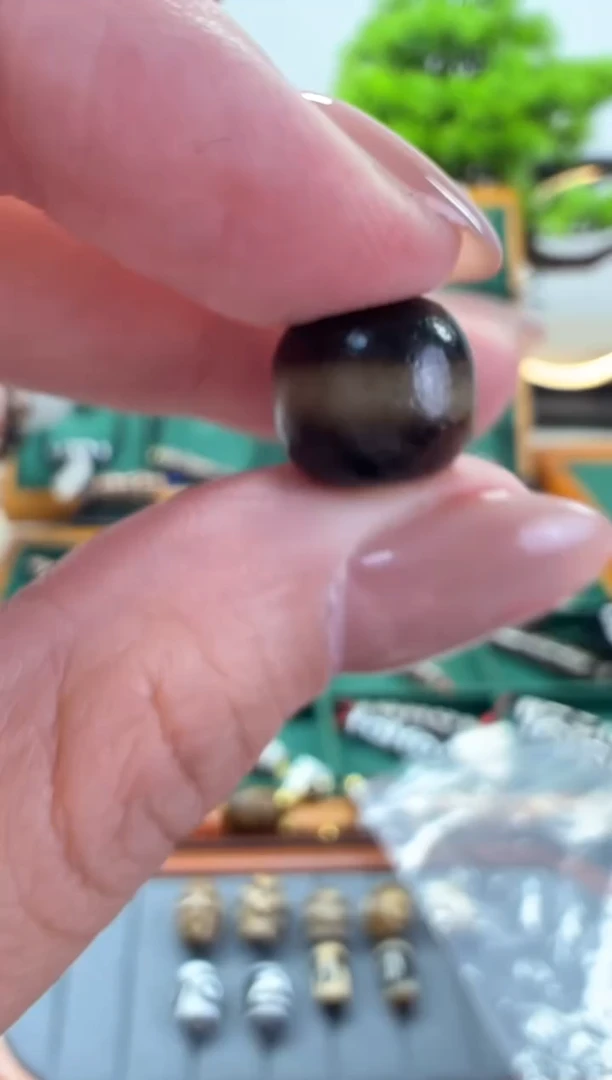 玛瑙/玉髓（覆膜）颈饰未镶嵌41.（微瑕随机发）