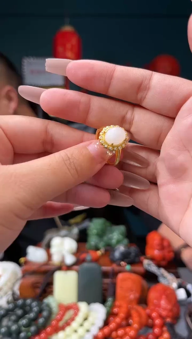 【闪购商品】和田玉颈饰未镶嵌戒指