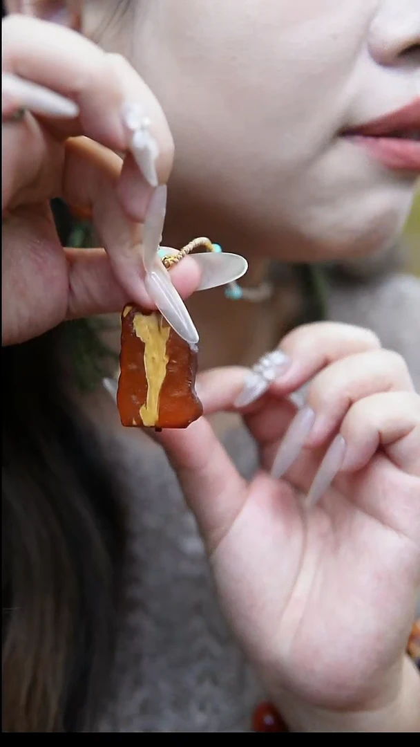 琥珀未镶嵌珠宝奇石*设计款*蜜蜡锁骨链*百搭长短可调节