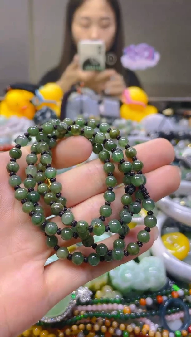 翡翠未镶嵌颈饰6MM/Z/翡翠A货，一件也是批发价