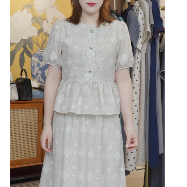 绣花蕾丝拼接上衣收腰半身裙两件套时尚优雅套装裙