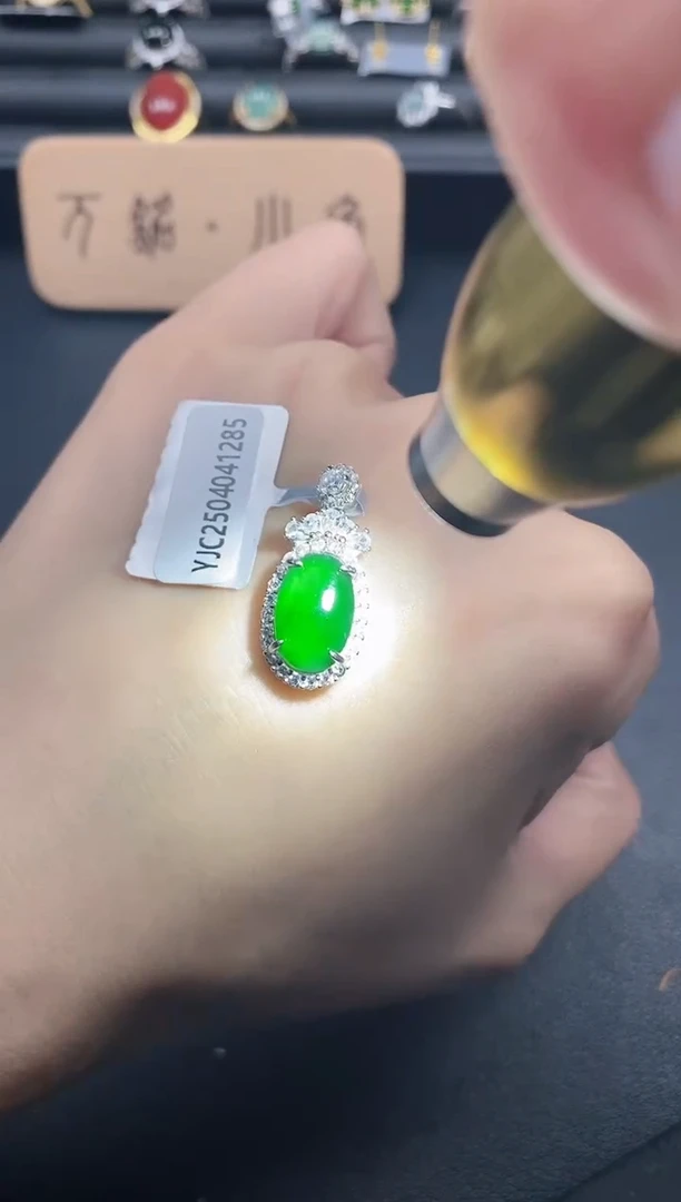 翡翠戒指银S925镶嵌51511