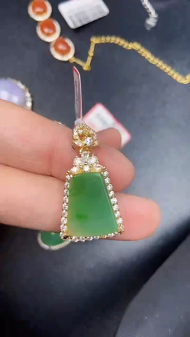 银S925镶嵌戒指翡翠2070