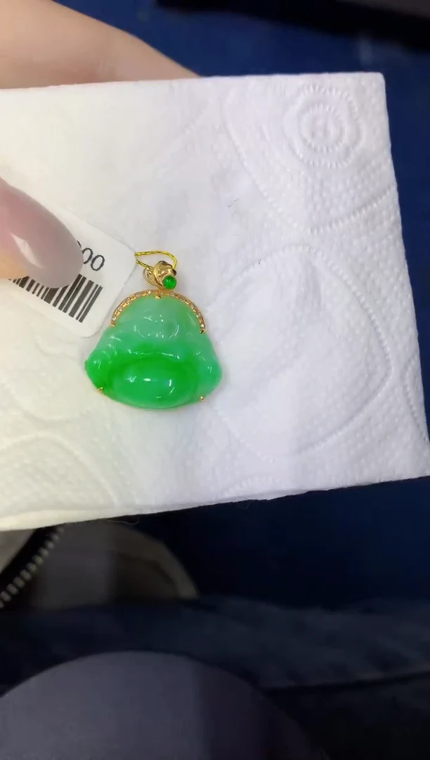 颈饰18K金镶嵌翡翠缅甸天然翡翠A货