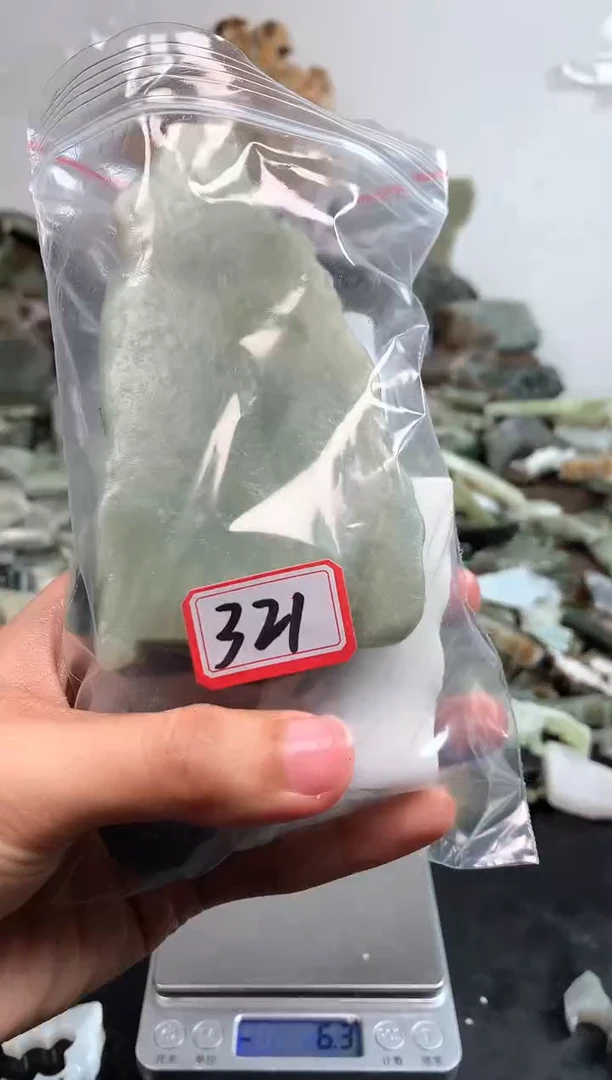 未镶嵌和田玉摆件321