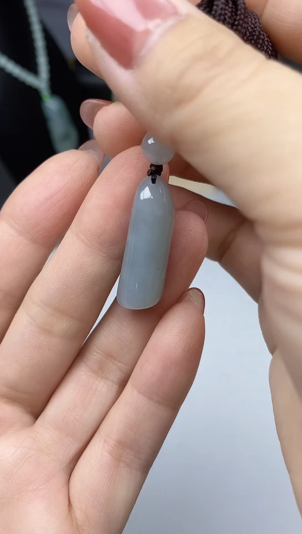【闪购商品】翡翠颈饰未镶嵌天然缅甸翡翠A货随型挂件
