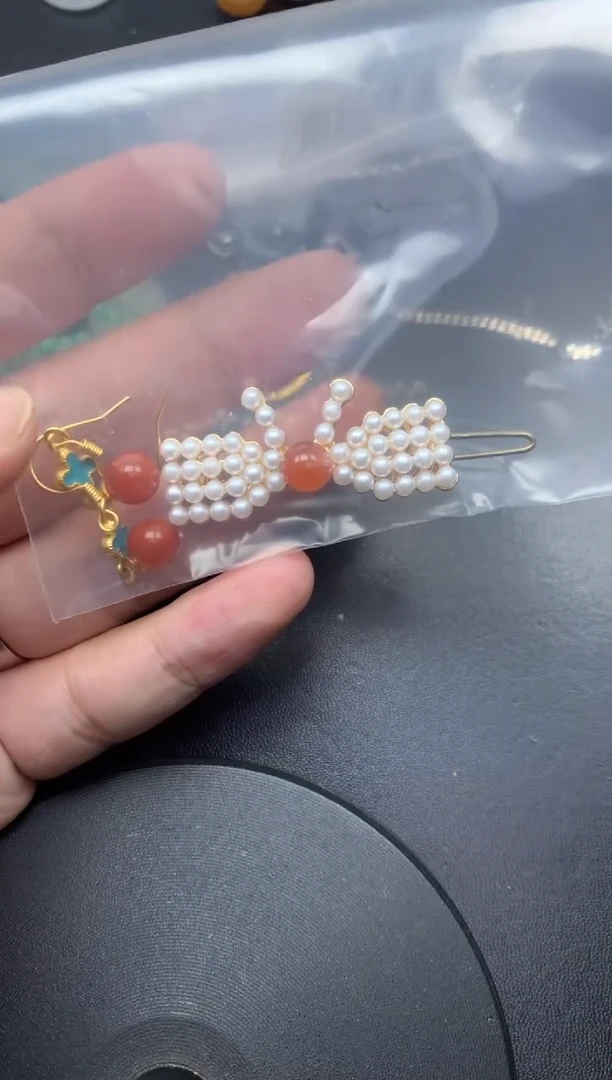 颈饰未镶嵌翡翠山**雾嘻嘻嘻