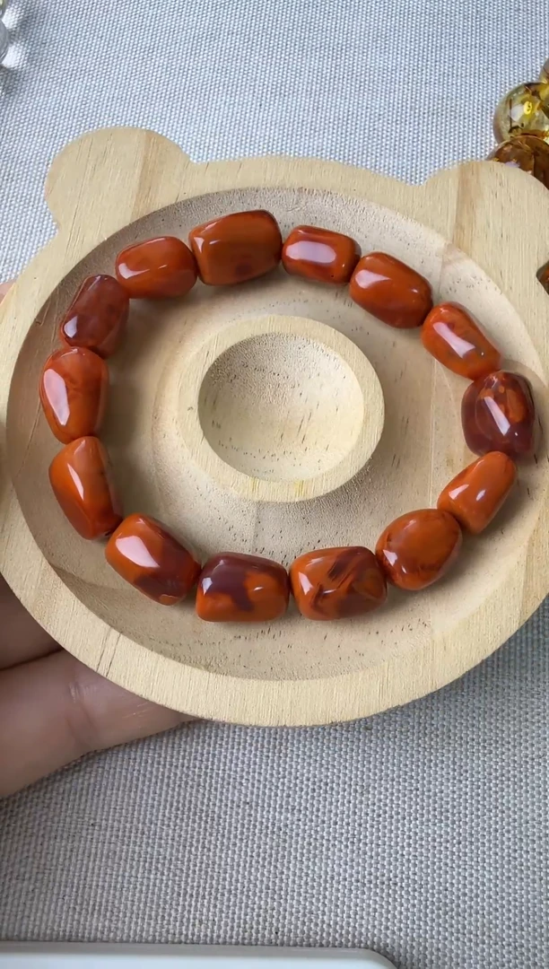 未镶嵌玛瑙/玉髓珠宝奇石南红随型手串