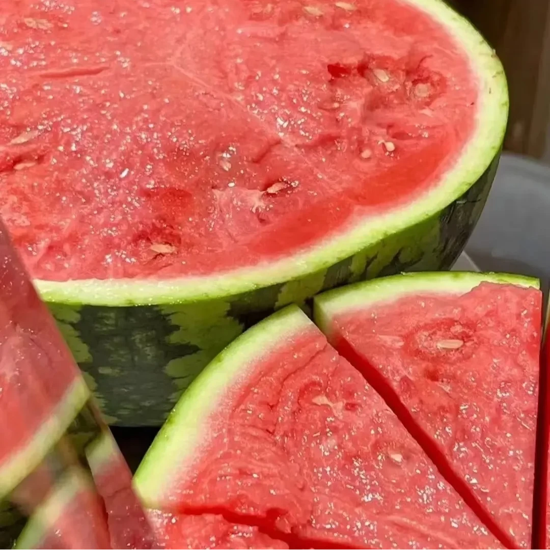 【鹏程甄选】甘肃麒麟西瓜（软白籽） 粉红瓤介意勿拍甘肃省甘肃省