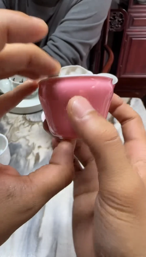 天义华 桃红素面小束腰杯