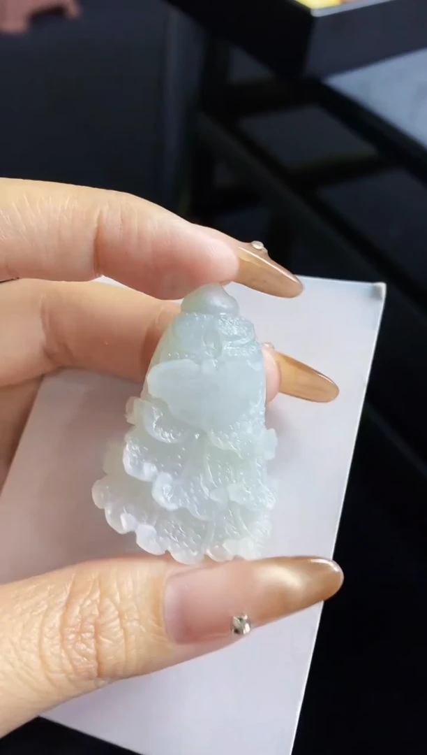 颈饰未镶嵌翡翠翡翠A货