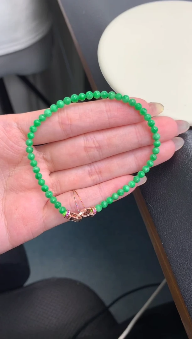 未镶嵌定制翡翠48小时鉴赏期 退货不扣服务费