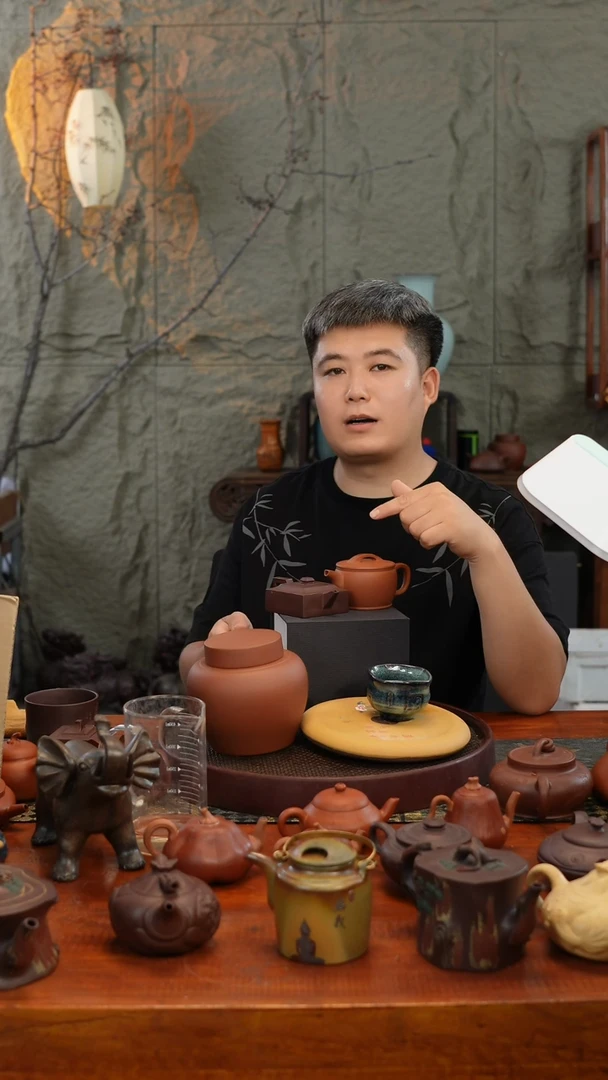 茶壶紫砂一个富贵壶承 一个盏随机 一个茶叶罐 一个方壶随机 盲盒