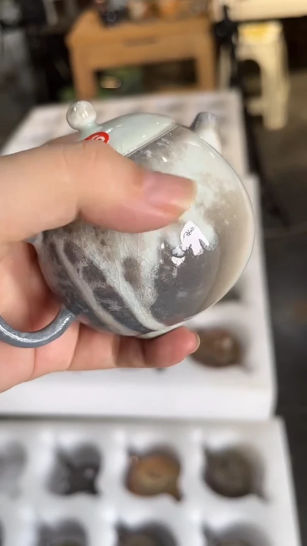 壶66号容量100-110ML高白泥