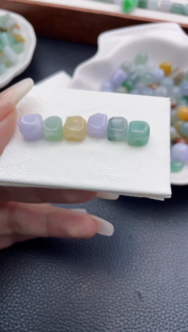 【闪购商品】定制翡翠未镶嵌63691111