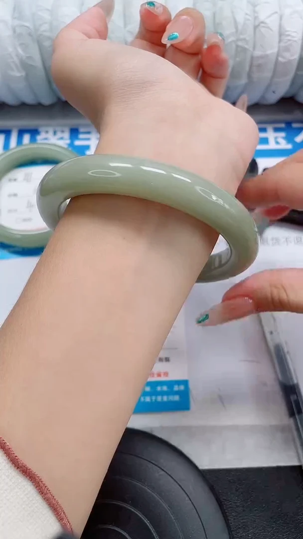 未镶嵌手镯石英质玉212-66/67