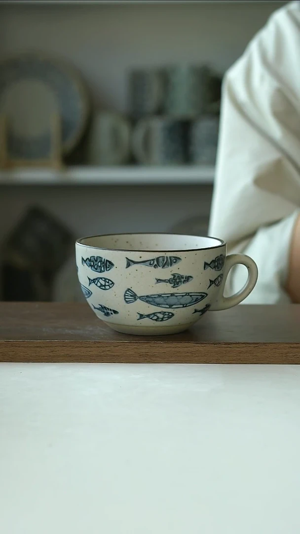 陶瓷手作青花好多鱼300ml咖啡杯@4-2@