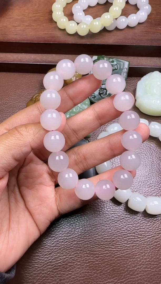 未镶嵌和田玉挂件和田玉手串