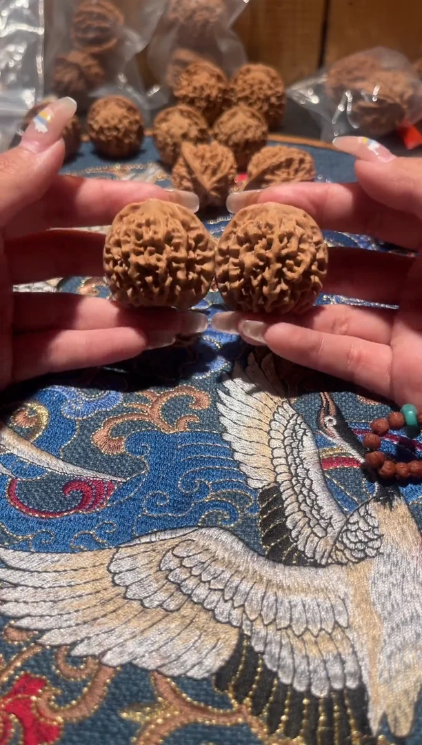 把件文玩核桃814秦闷38