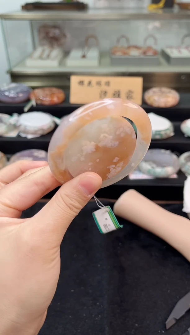 未镶嵌手镯石英质玉54圈口（赠品镯心）6110036