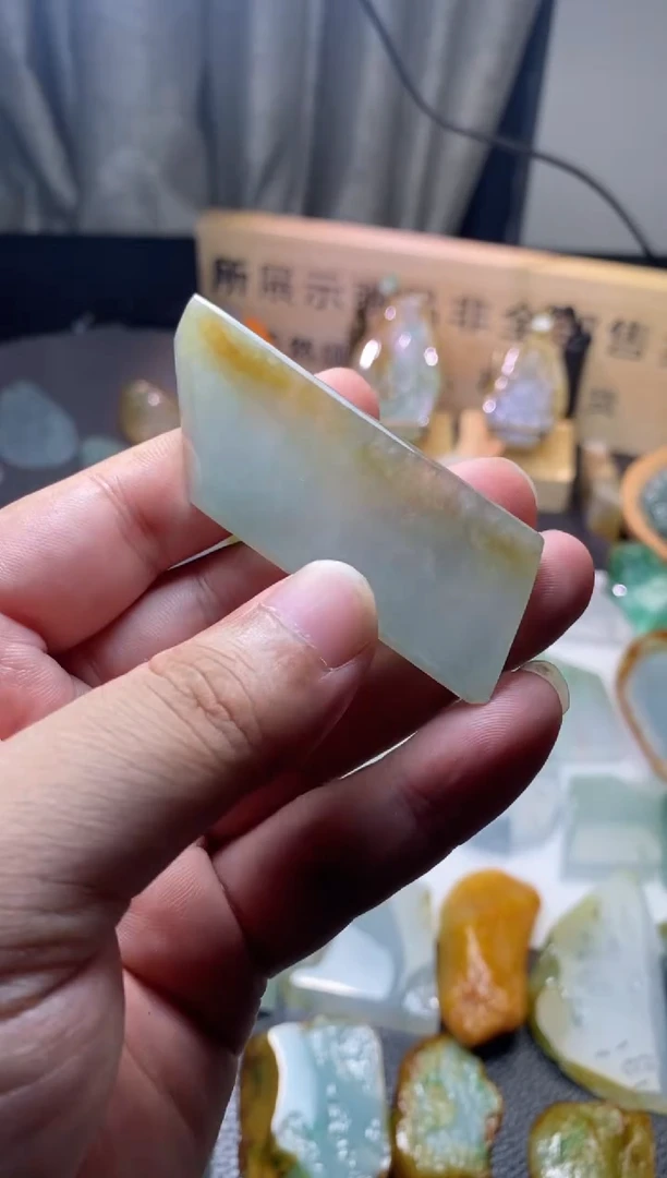 定制翡翠未镶嵌天然缅甸翡翠A货