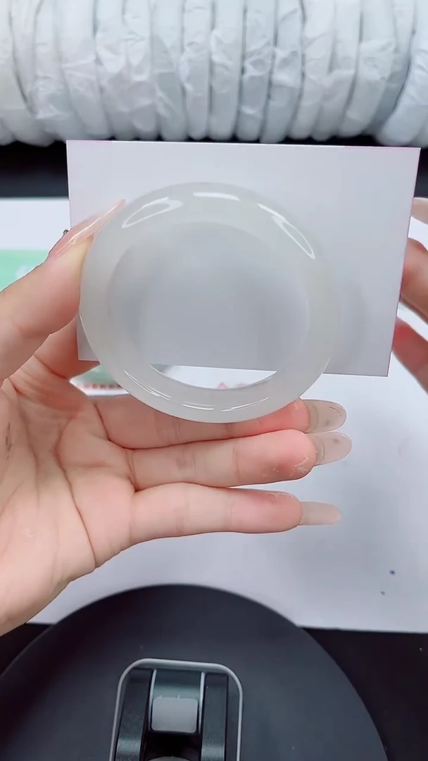 石英质玉手镯未镶嵌91-52/53