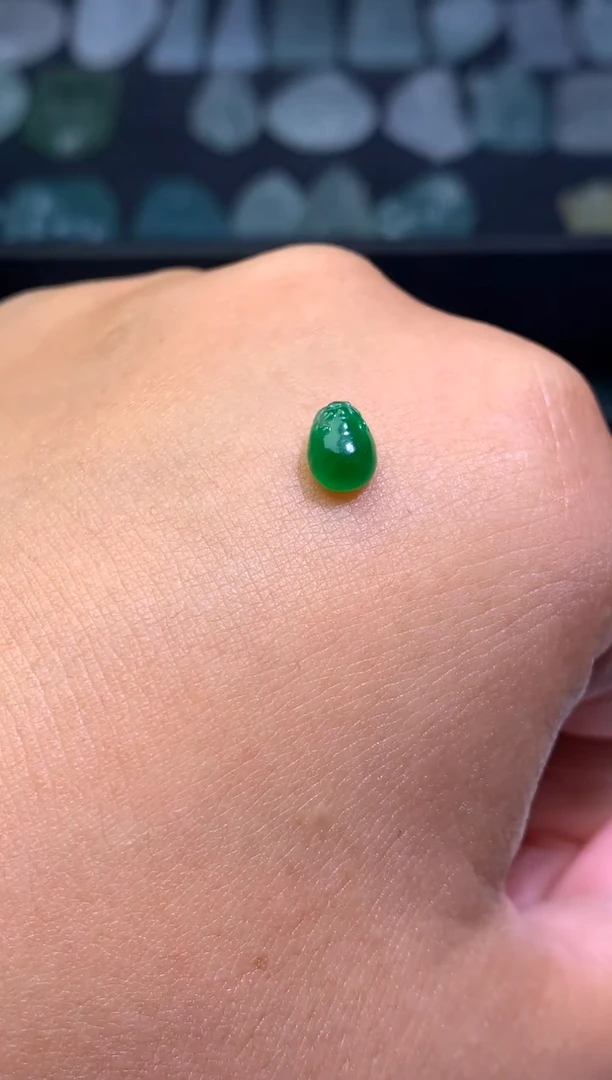 未镶嵌定制翡翠毛货