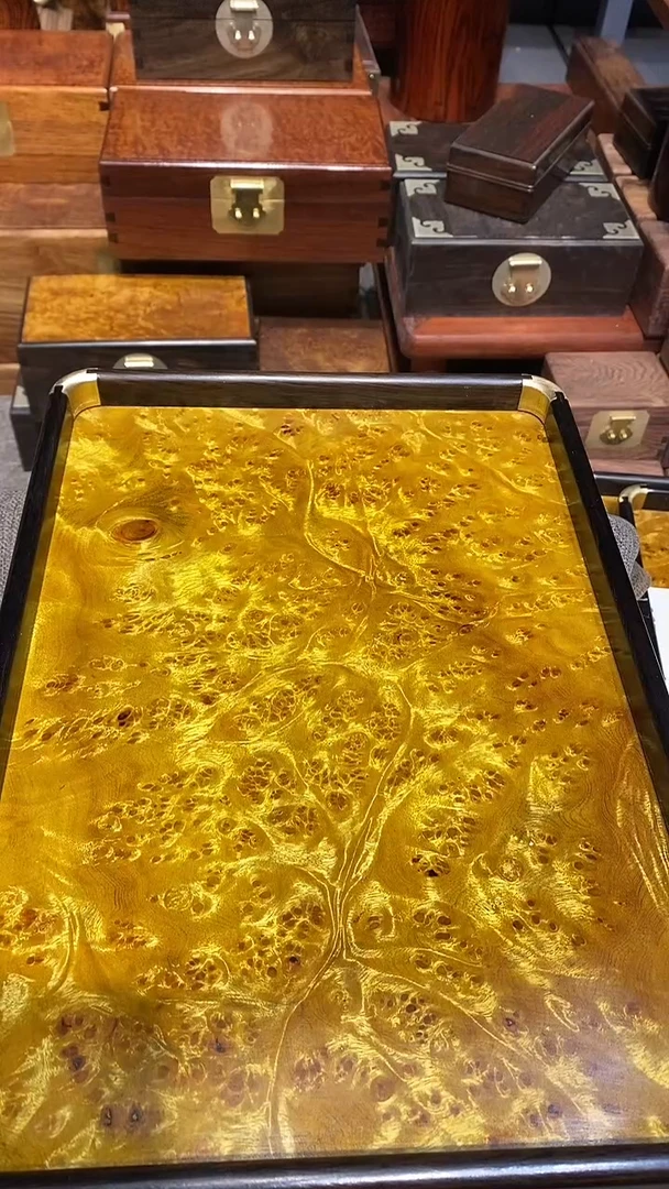 【闪购商品】香樟木木艺茶盘一个