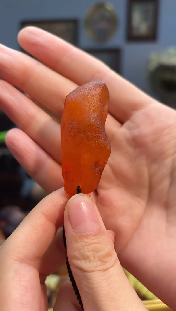 琥珀颈饰未镶嵌吊坠