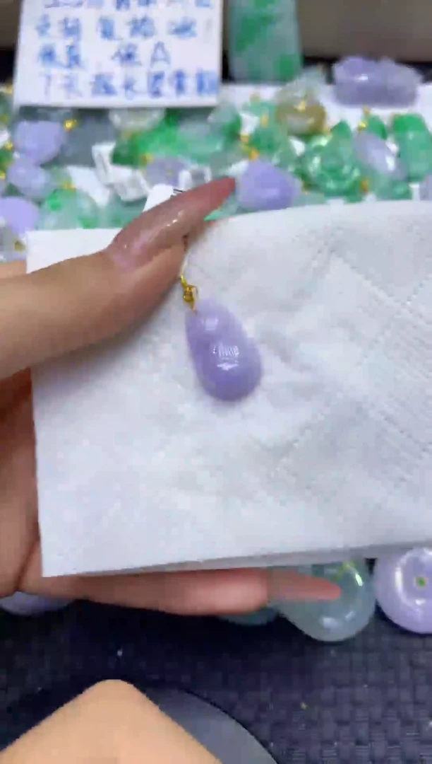 颈饰18K金镶嵌翡翠天然缅甸A货翡翠