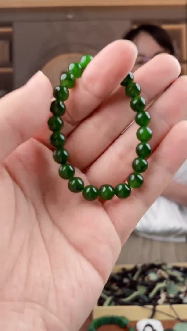 颈饰未镶嵌和田玉拍一发一，多样性发货