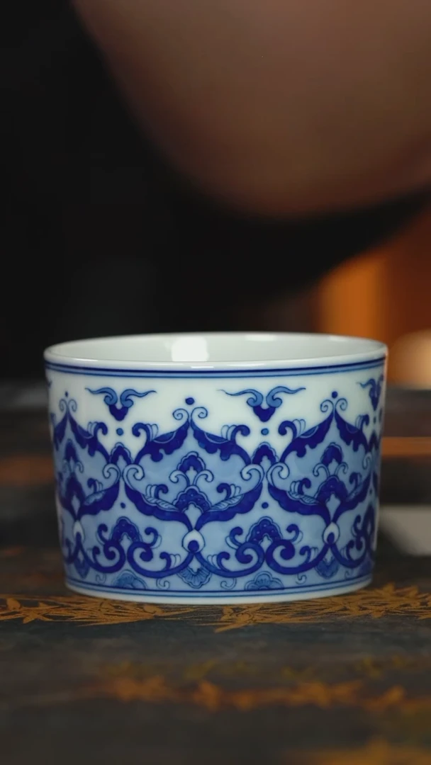 黄振匠造宝相纹冰淇淋杯