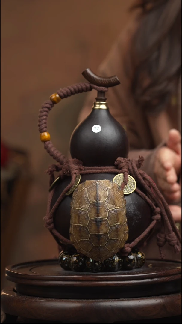 72号葫芦一物一拍  拍拍退退限购拉黑