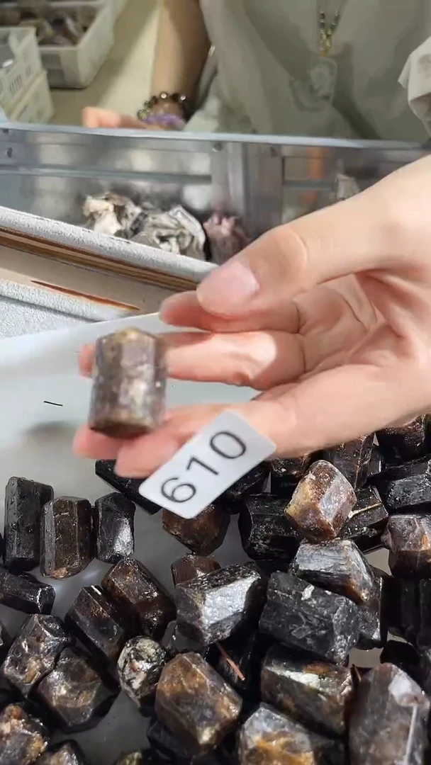 未镶嵌摆件碧玺黑金碧玺-610