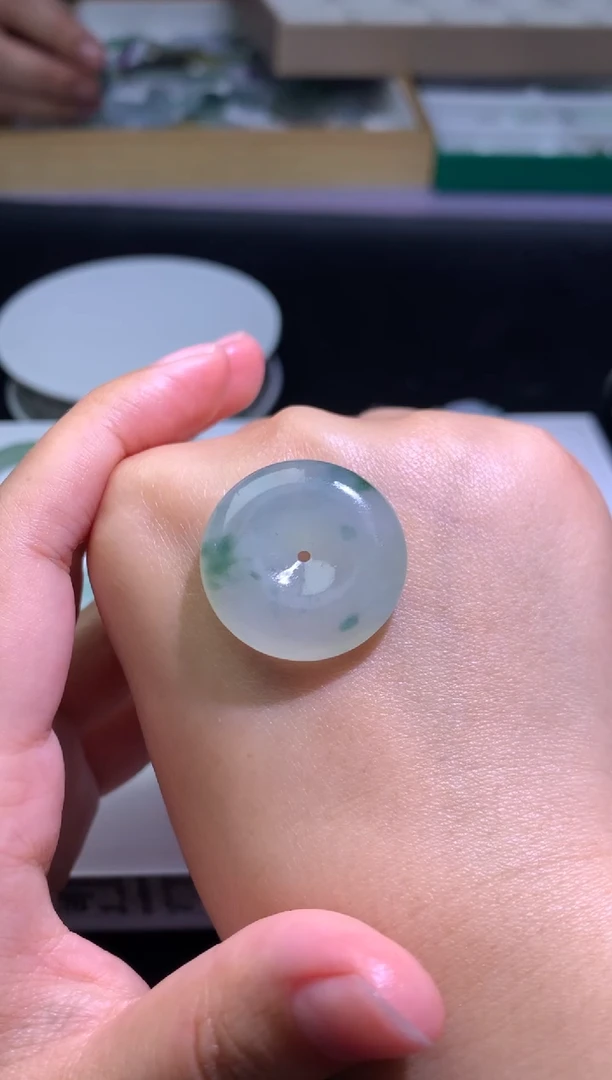 【闪购商品】定制翡翠未镶嵌毛货