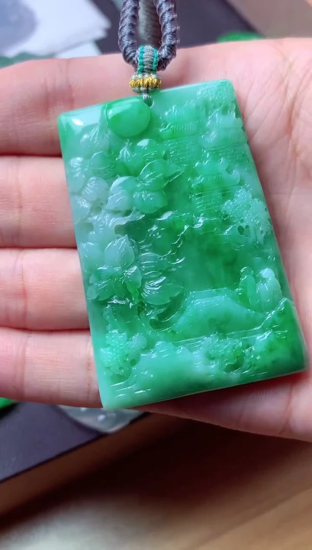 翡翠未镶嵌颈饰天然翡翠