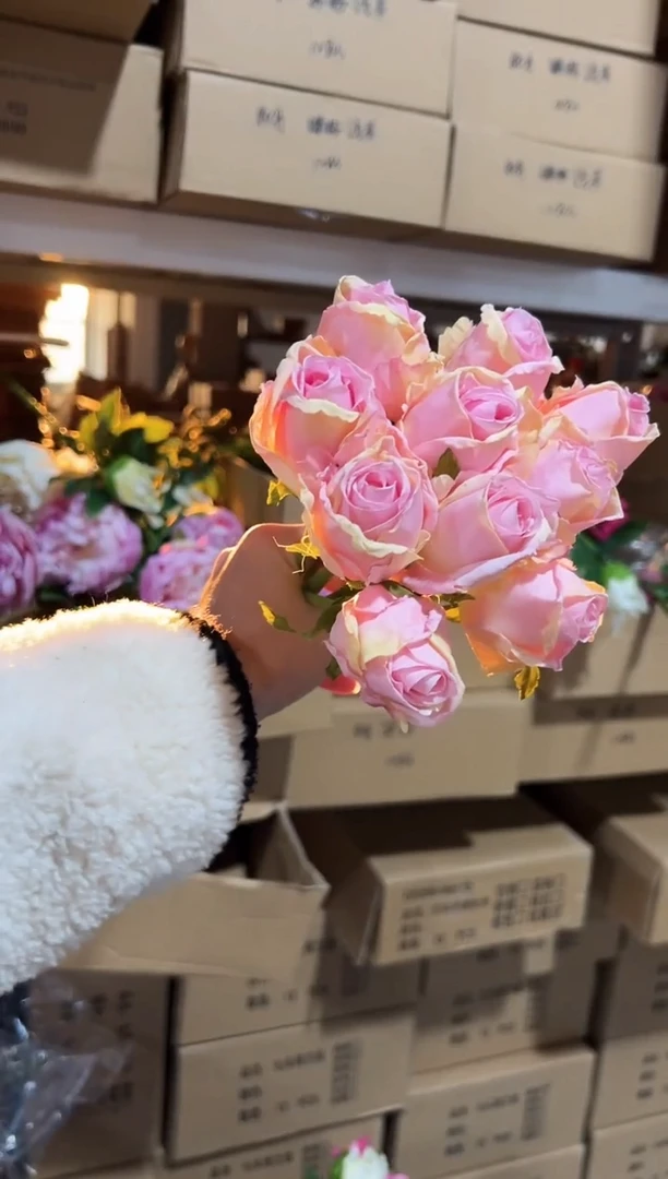 10枝粉色焦边泡泡