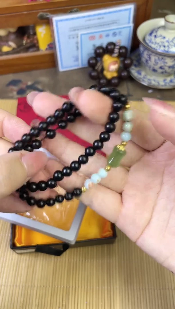 非洲檀香手串/手链菩提木质玉石手串/多发性其一/不带盒子