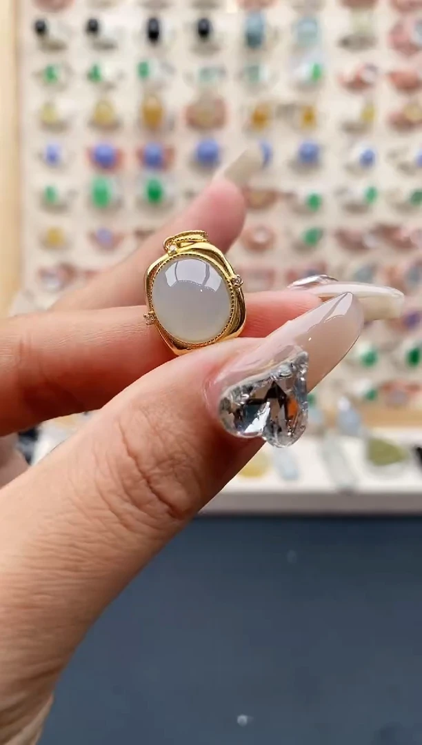 【闪购商品】翡翠戒指银S925镶嵌缅甸天然A货翡翠111  6+5